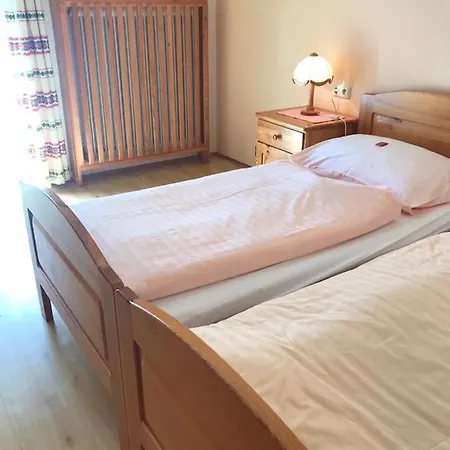 Schmautz & Miklauzhof