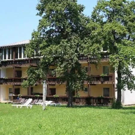 Schmautz & * Miklauzhof