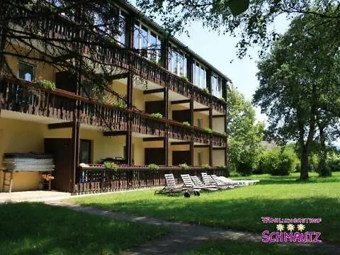 Schmautz & * Miklauzhof